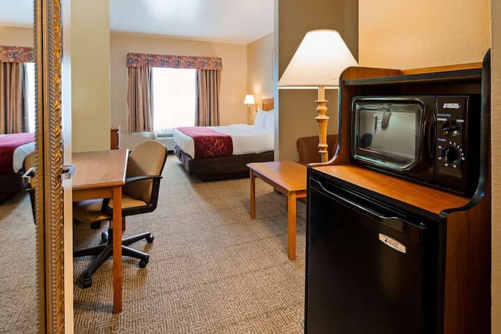 Room 12 of 26