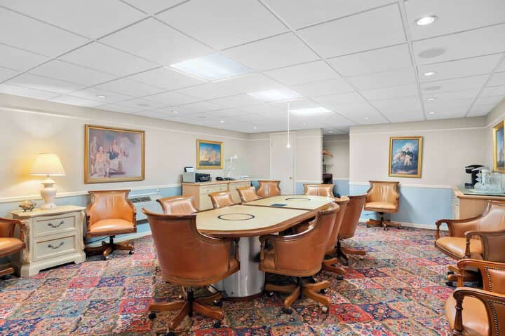 Meeting facility