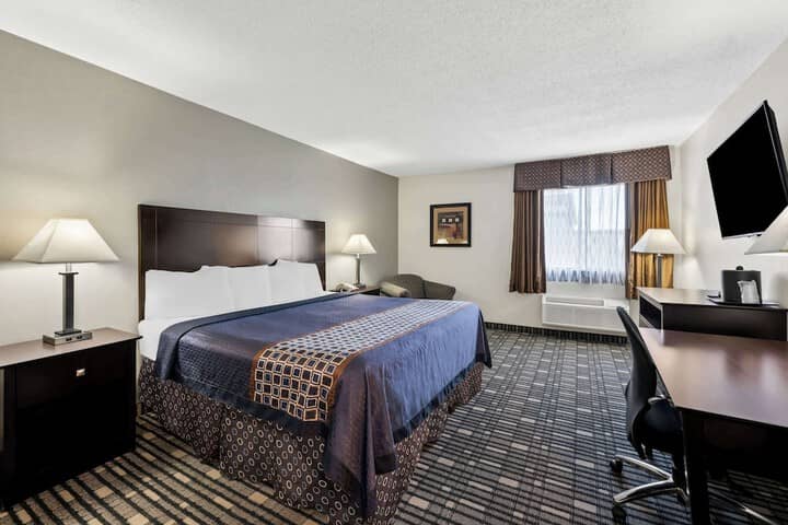 Room 12 of 47