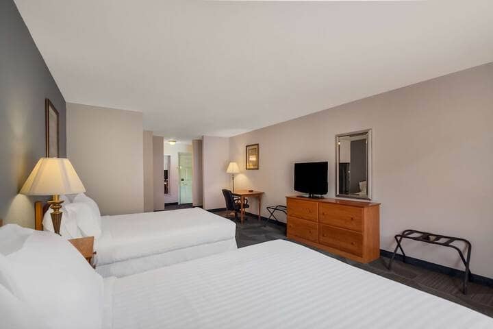 Room 20 of 37