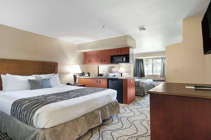 Room 18 of 43