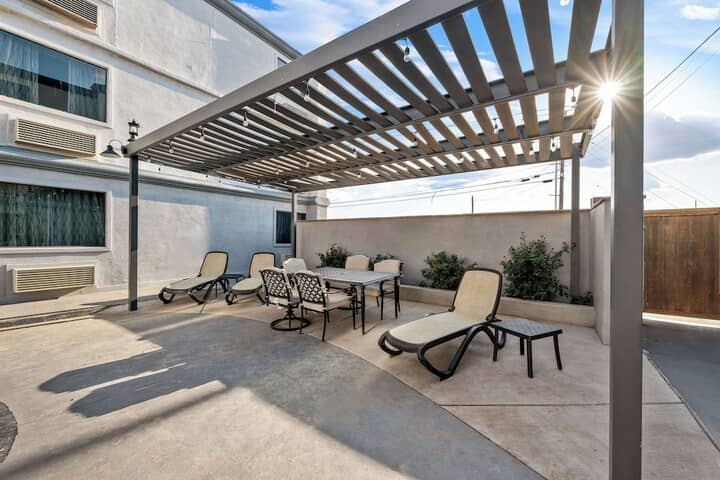 Terrace/Patio 46 of 47