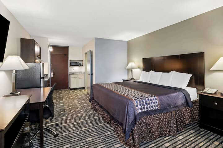 Room 13 of 47