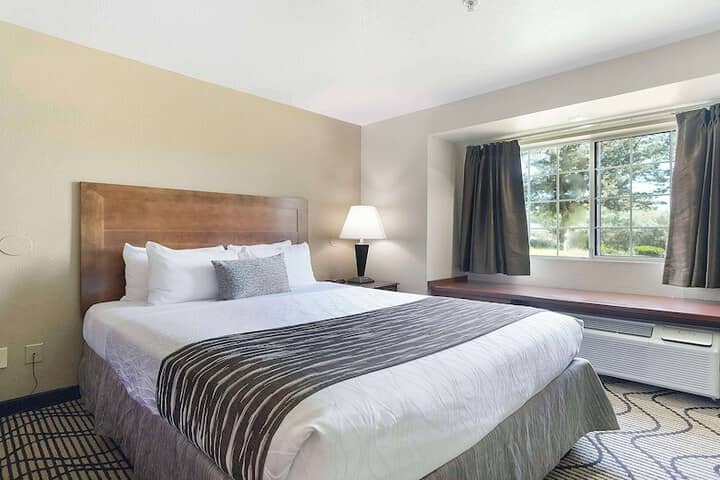 Room 20 of 43